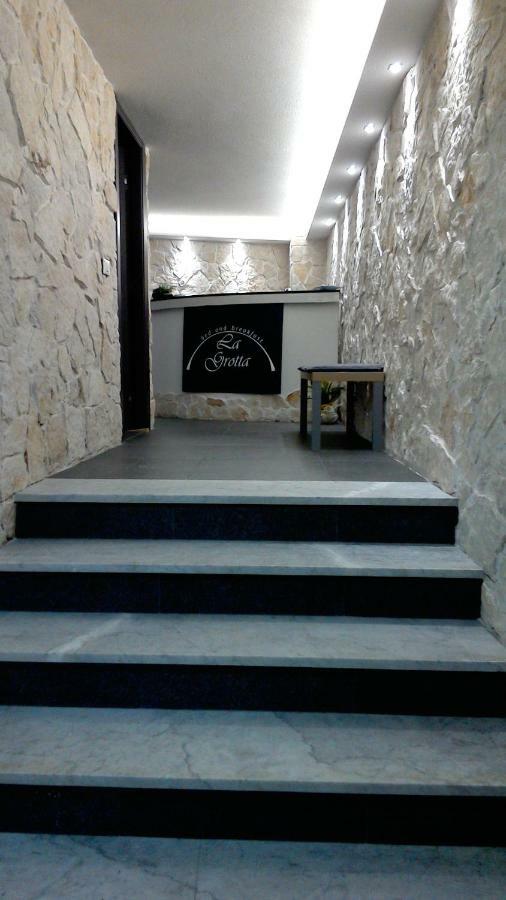 B&B La Grotta Николози Экстерьер фото