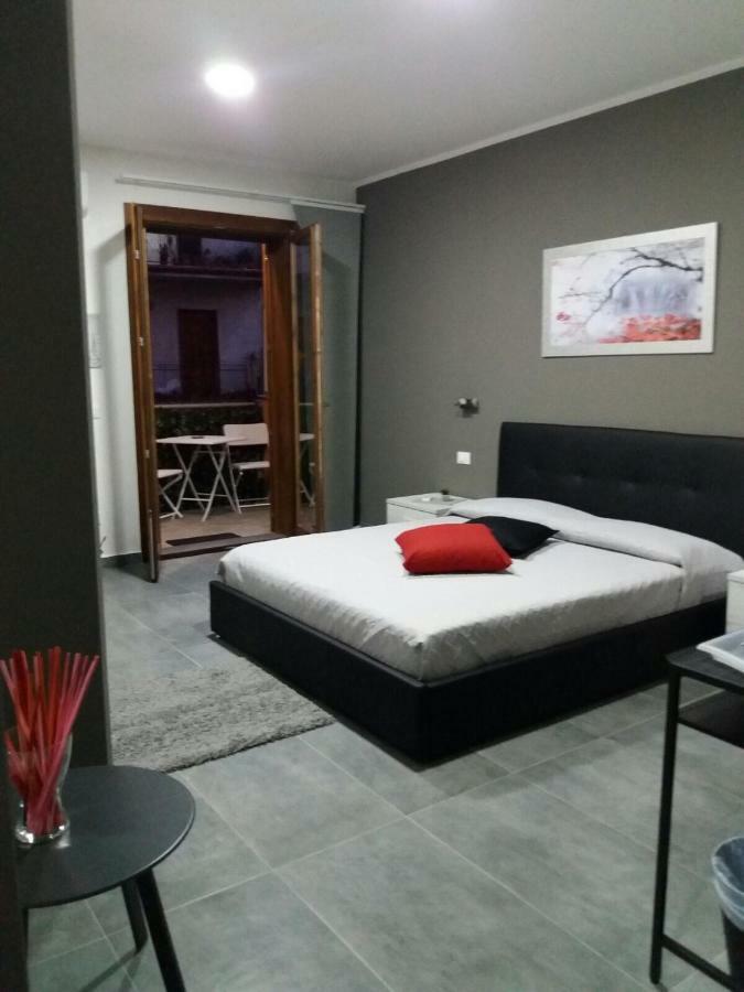 B&B La Grotta Николози Экстерьер фото