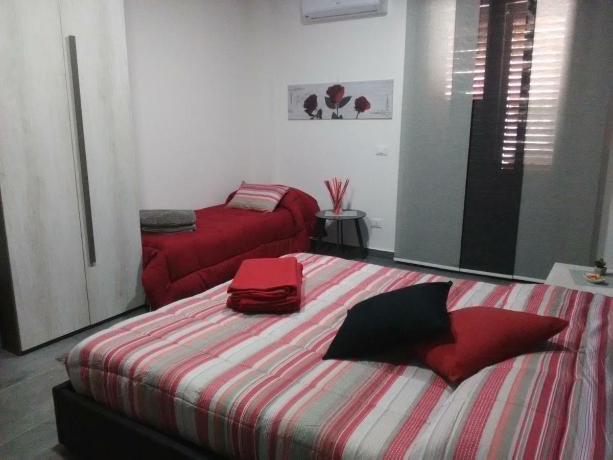 B&B La Grotta Николози Экстерьер фото